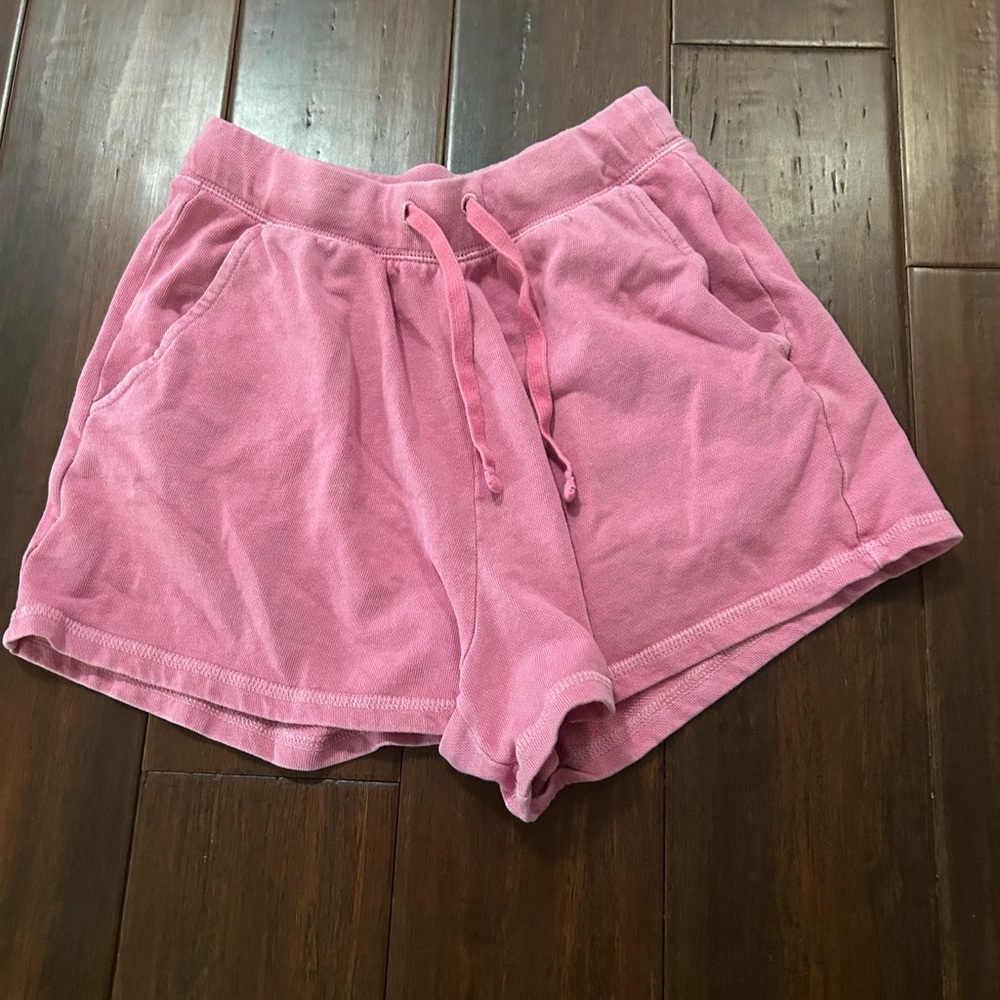Pink Old Navy shorts